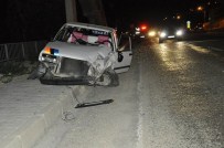 ÇAYBOYU - Gürün'de Trafik Kazası Açıklaması 3 Yaralı