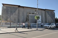 ATATÜRK KONGRE VE ETNOGRAFYA MÜZESI - Kongre Müzesi'nin Orijinal Resimli Brandası Kaldırılıyor