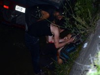 Otomobil Dereye Uçtu, Baba Ve Oğlu Ağır Yaralandı