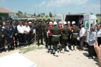 BAHADıR KÖSE - Şehit Erin Cenazesi Toprağa Verildi