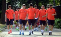 DENIZ YıLMAZ - Trabzonspor'un Hollanda Kampı Sürüyor