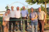 ABDUL RAUF ULUSOY - Başkan Karakullukçu, Arifiye Gölbaşı Parkta İftar Verdi