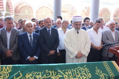 Sağlık Bakanı Müezzinoğlu, Eski Edirne Müftüsü Koçaşlı'nın Cenazesine Katıldı