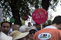 UĞUR BAYRAKTUTAN - TBMM Önünde Artvinlilerden Maden Protestosu