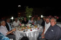 ALI FIDAN - Vali Fidan Basın Mensuplarıyla İftar Yaptı