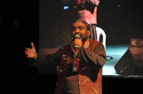 AHMET YENİLMEZ - Ahmet Yenilmez 'Gül Sevdası' İle Beğenildi