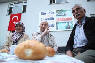 Bozkır'da Şehit Ve Gazi Ailelerine İftar Yemeği