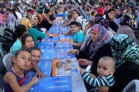 TEVFİK GÖKSU - Esenler'de 10 Bin Kişilik 'Komşuluk İftarı'