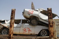 VERGİ BORCU - Kaçakçılıkta Kullanılan Araçlar TEK TEK Çürüyor