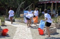 CAMEL - Turizmciler Bodrum Plajı'nı Temizledi