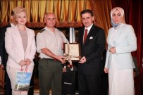 HATAY VALİSİ - Vali Topaca'dan Veda Yemeği