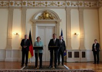 BAKİR İZZETBEGOVİÇ - Almanya Başbakanı Merkel, Bosna Hersek'te