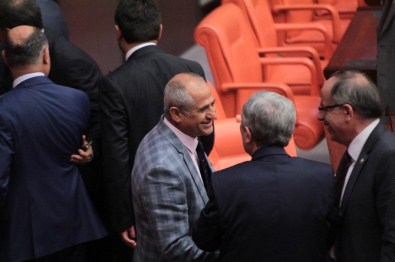 CHP'li Musa Çam Meclis'i Karıştırdı