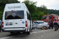 Fatsa'da Trafik Kazası Açıklaması 1 Ölü, 11 Yaralı