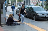 DUYGU SÖMÜRÜSÜ - Niğde'de Dilencilerin Sayısı Arttı