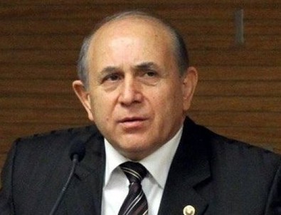 ''Demirtaş'ı 2015'in yalan şampiyonu ilan ediyorum''