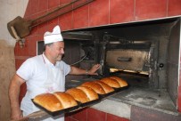 TAŞ FIRIN - Sıcak Havada 'Ekmek' Mücadelesi