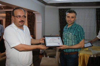 Tayini Çıkan Vali Yardımcılarına Veda Yemeği