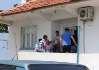 MİNİBÜS ŞOFÖRÜ - Denizlili Şehidin Evine Acı Haber Ulaştı