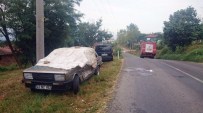 AKMEŞE - Kocaeli'de Trafik Kazası Açıklaması 3 Yaralı