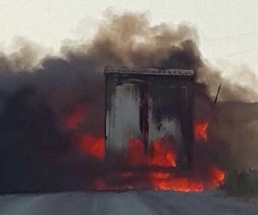 PKK 5 Kamyonu Yaktı