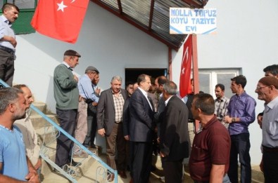 Vali Taşyapan, Şehit Er Abdulhalık Araz'ın Ailesine Taziye Ziyaretinde Bulundu