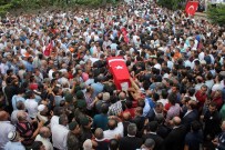 EMRULLAH İŞLER - Ankara Şehidini Uğurladı