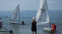 OPTIMIST - Burhaniye'de Yelken Yarışları Yapıldı