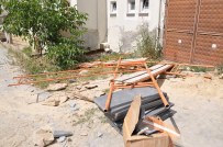 ISI YALITIMI - Kastamonu'da İskeleden Düşen İşçi Yaralandı