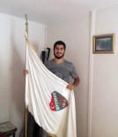 KARAGÜMRÜK - Malatyalı Genç Futbolcu Beylerbeyispor'a Transfer Oldu