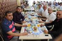 Taraklı Müftüsü Kaya'ya Veda Yemeği