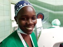 GÖZ AMELİYATI - TİKA'dan Senegal'deki Arıstıde Le Dantec Hastanesı'ne Tıbbı Malzeme Desteği