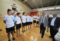 SUAT ÖNAL - Vali Al Açıklaması 'Osmaniyespor'un Hedefi, 3. Lig Olmalı'