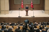 EKMEK TEKNESI - Cumhurbaşkanı Erdoğan, Muhtarlarla Buluştu