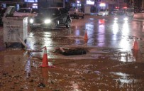 YOL ÇÖKMESİ - Gölbaşı'nda Sağanak