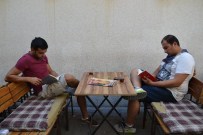 OKUMA ORANI - Nazilli'de Kitap Okuyana Çay Bedava