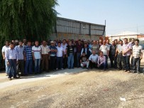 KAZMA KÜREK - Ücretleri İyileştirilmeyen İşçiler İş Bıraktı