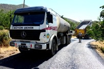 9 Mezranın Yolu Asfaltlandı
