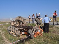 ULUCAK - Antalya'da Traktör Kazası Açıklaması 1 Ölü, 2 Yaralı