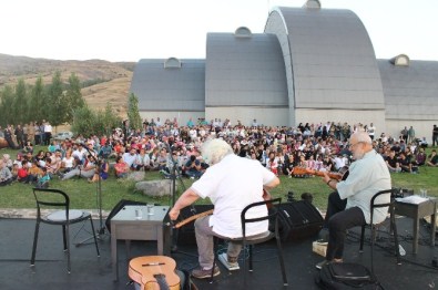Baksı Müzesi 10. Yılını Kutluyor