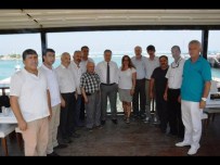 ALI FIDAN - Düzce Valisi Fidan Çalışan Gazeteciler'le Kahvaltı Yaptı