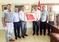 İBRAHIM YIĞIT - Milletvekili Şükrü Nazlı Esnaf Teşkilatını Ziyaret Etti