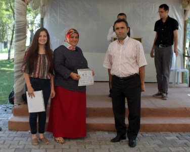 Gölyaka'da Kadın Çiftçiler Belge Aldı