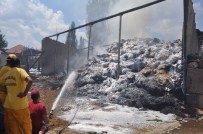 Korkuteli'de Ahır Yangını