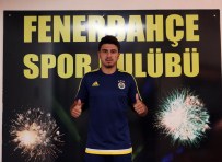 OZAN TUFAN - Ozan Tufan Fenerbahçe'de İlk Antrenmana Çıktı