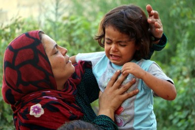 Suriyeli Annenin 7 Kızıyla Yaşam Mücadelesi
