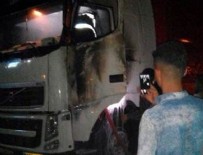 KAĞIT HAVLU - PKK, Ağrı'da TIR yaktı