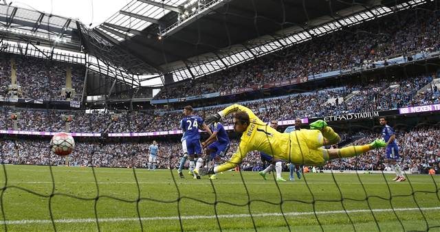 Manchester City: 3 Chelsea: 0