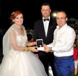 KıRAATHANE - AK Parti Milletvekili Turan Düğün Törenlerine Katıldı
