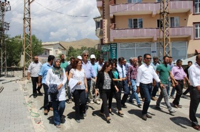 HDP Milletvekilleri Varto'da